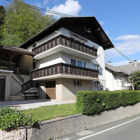 Apartma Dolinar Gorenja Vas  Exterior foto